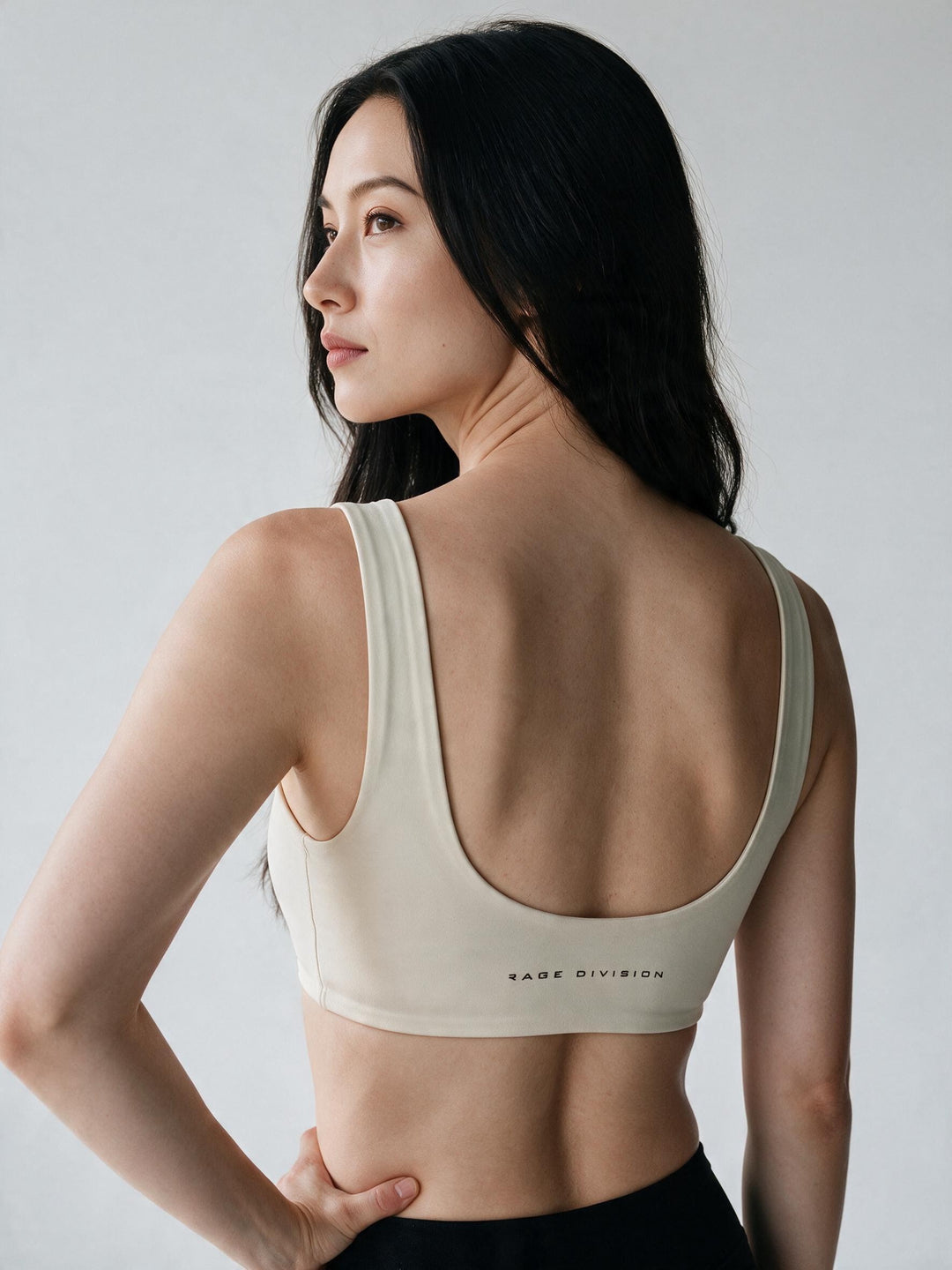 AURA V-NECK – Top Sportivo Panna