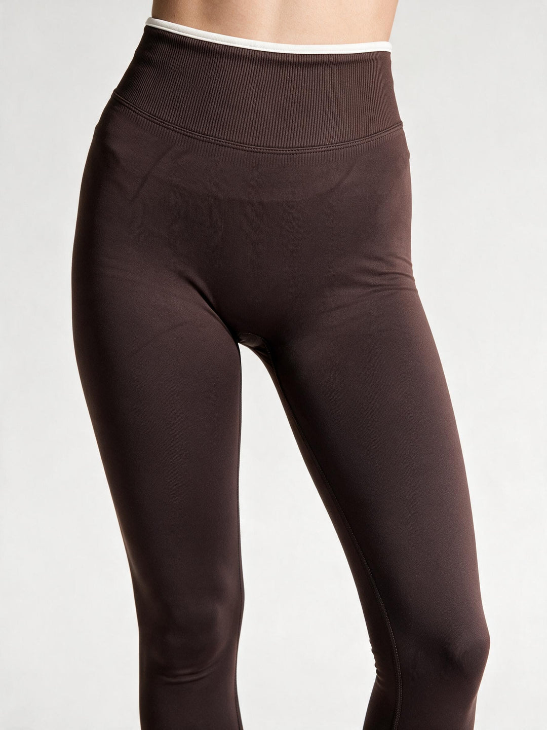 ESSENTIAL SCULPT – Leggins Sportivo Super Push Up Caffè