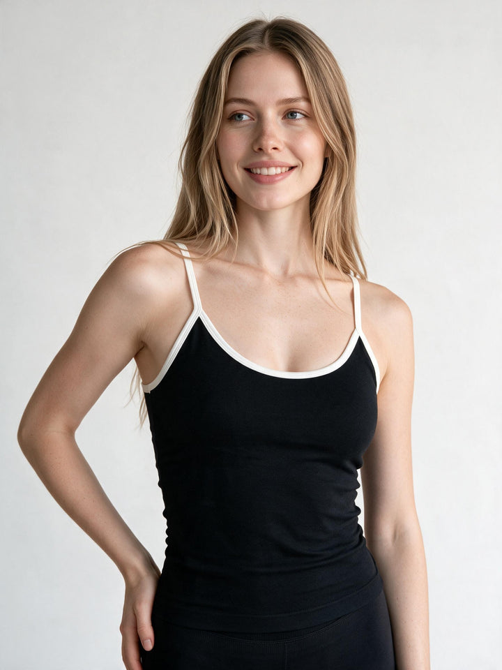 ESSENTIAL SCULPT – Canotta Sportiva Nero