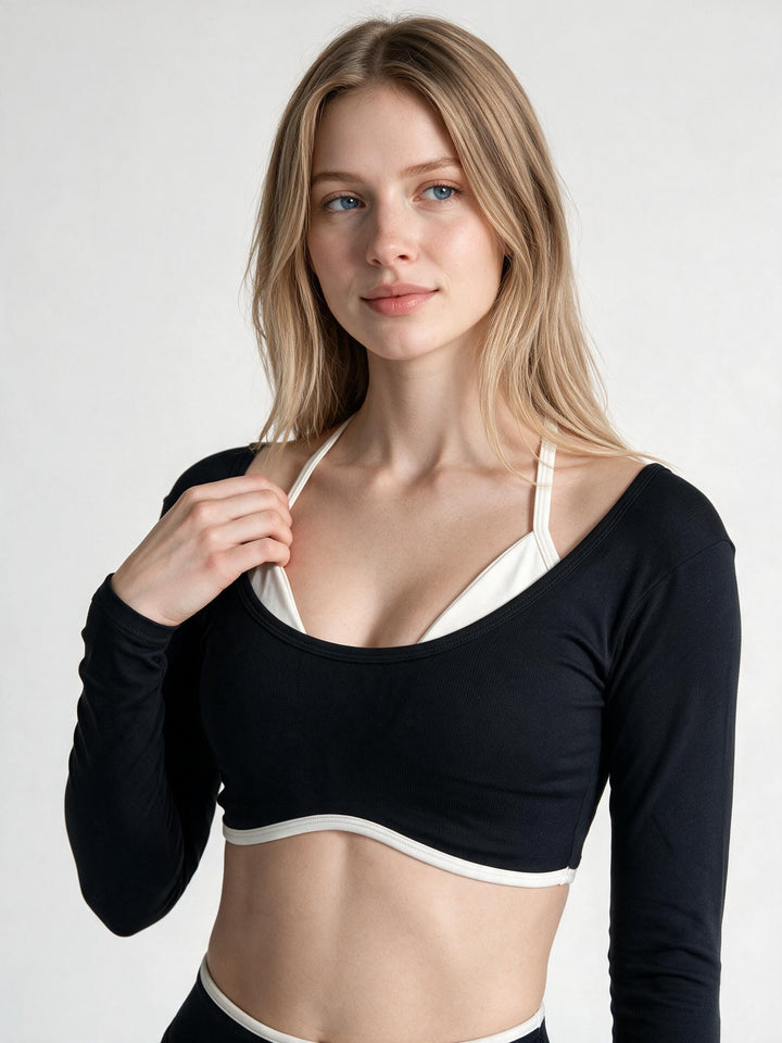 ESSENTIAL SCULPT – Top Crop a Maniche Lunghe Nero
