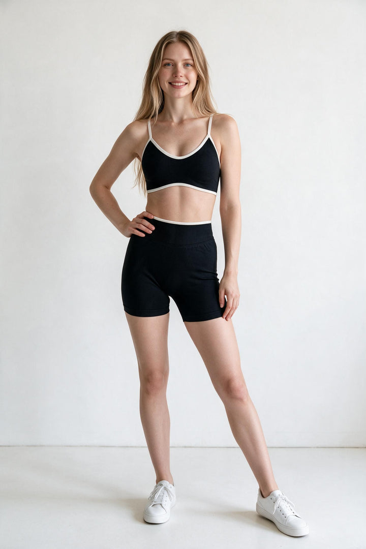 ESSENTIAL SCULPT – Shorts Sportivo Super Push Up Nero